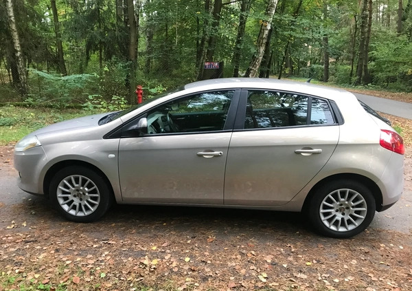 Fiat Bravo cena 16900 przebieg: 170500, rok produkcji 2010 z Małogoszcz małe 106